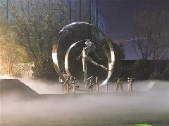 <b>郑州保利天汇雾森系统雕塑雾森系统安装调试完</b>